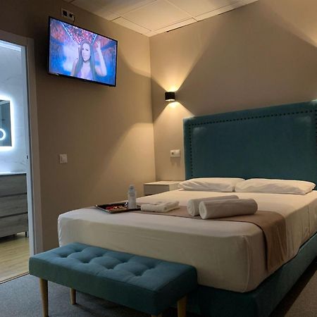 Rooms Luxury มาดริด ภายนอก รูปภาพ