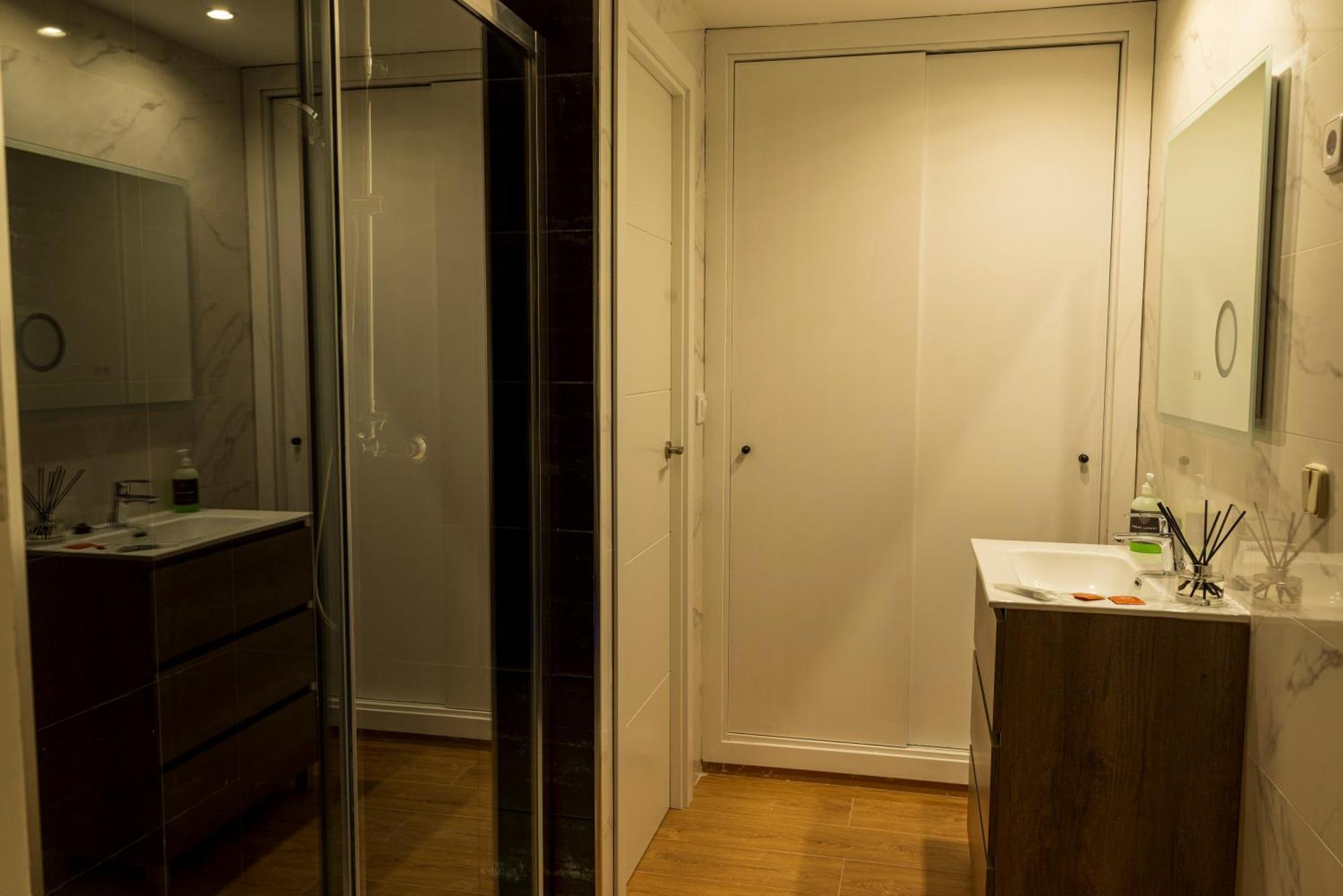 Rooms Luxury มาดริด ภายนอก รูปภาพ