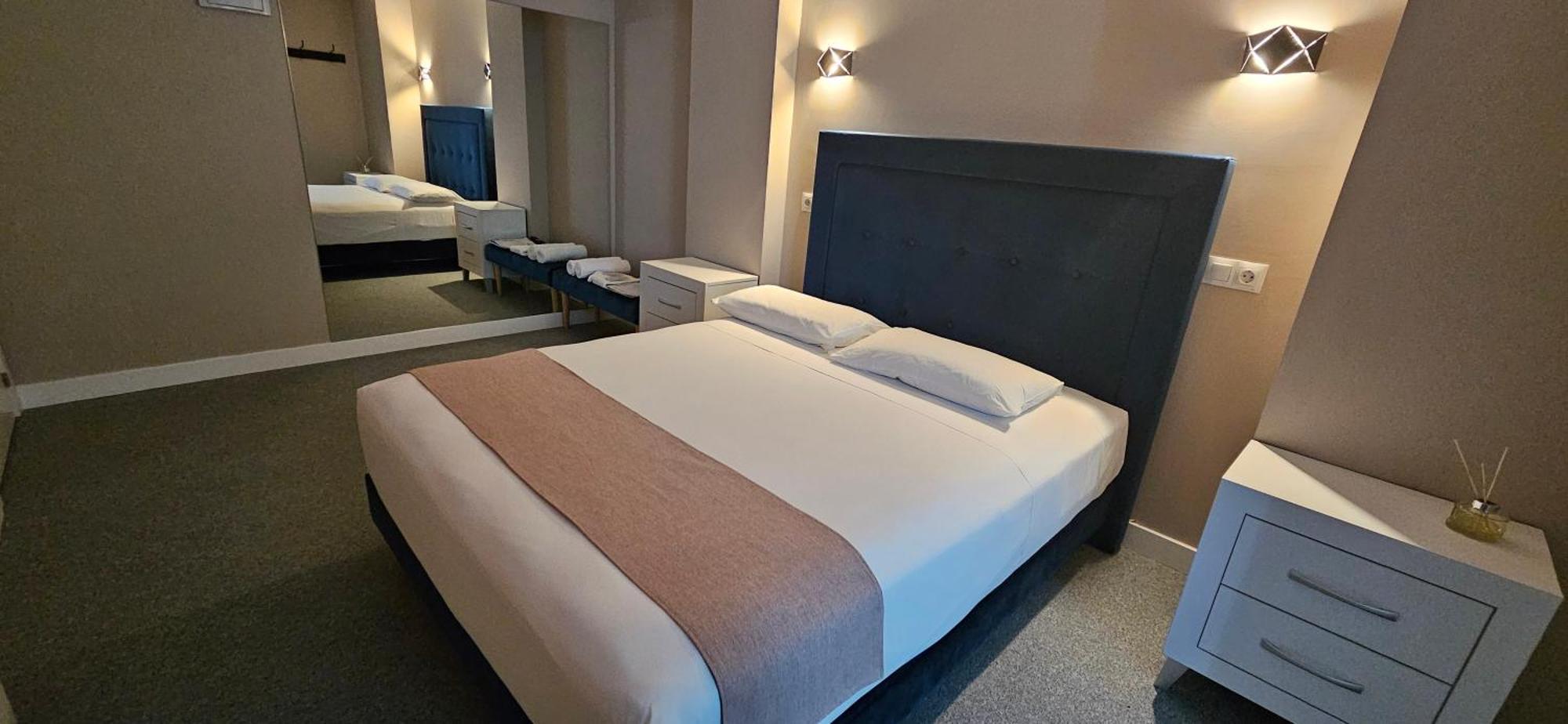 Rooms Luxury มาดริด ภายนอก รูปภาพ