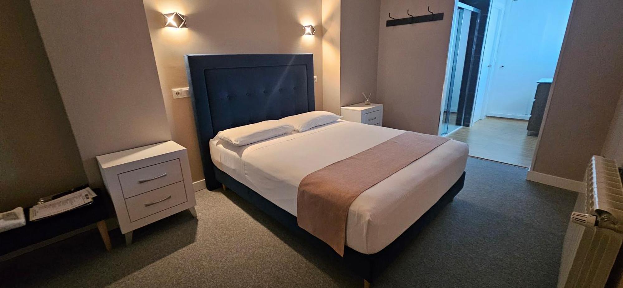 Rooms Luxury มาดริด ภายนอก รูปภาพ